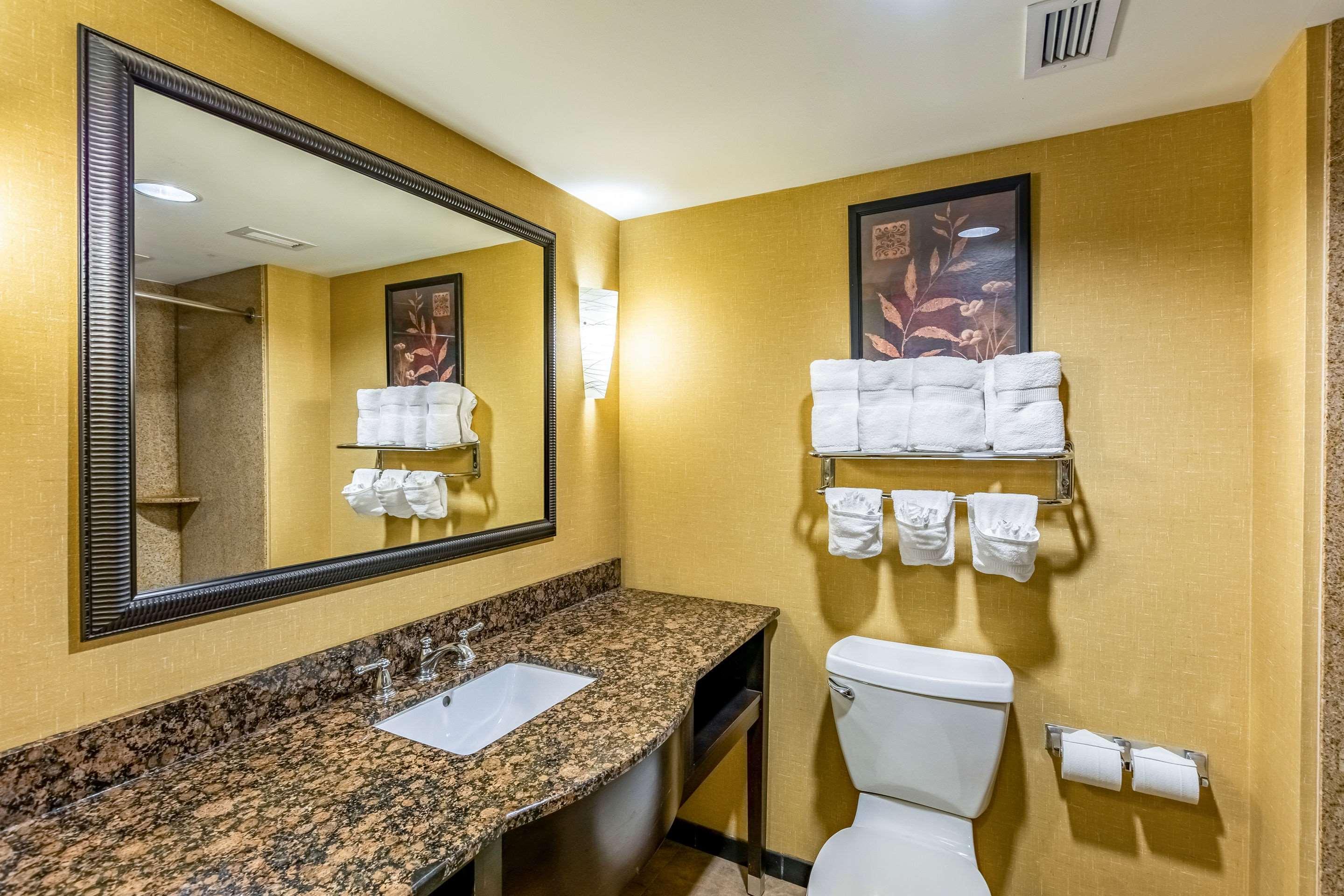 Holiday Inn Express & Suites Lexington By Ihg Εξωτερικό φωτογραφία