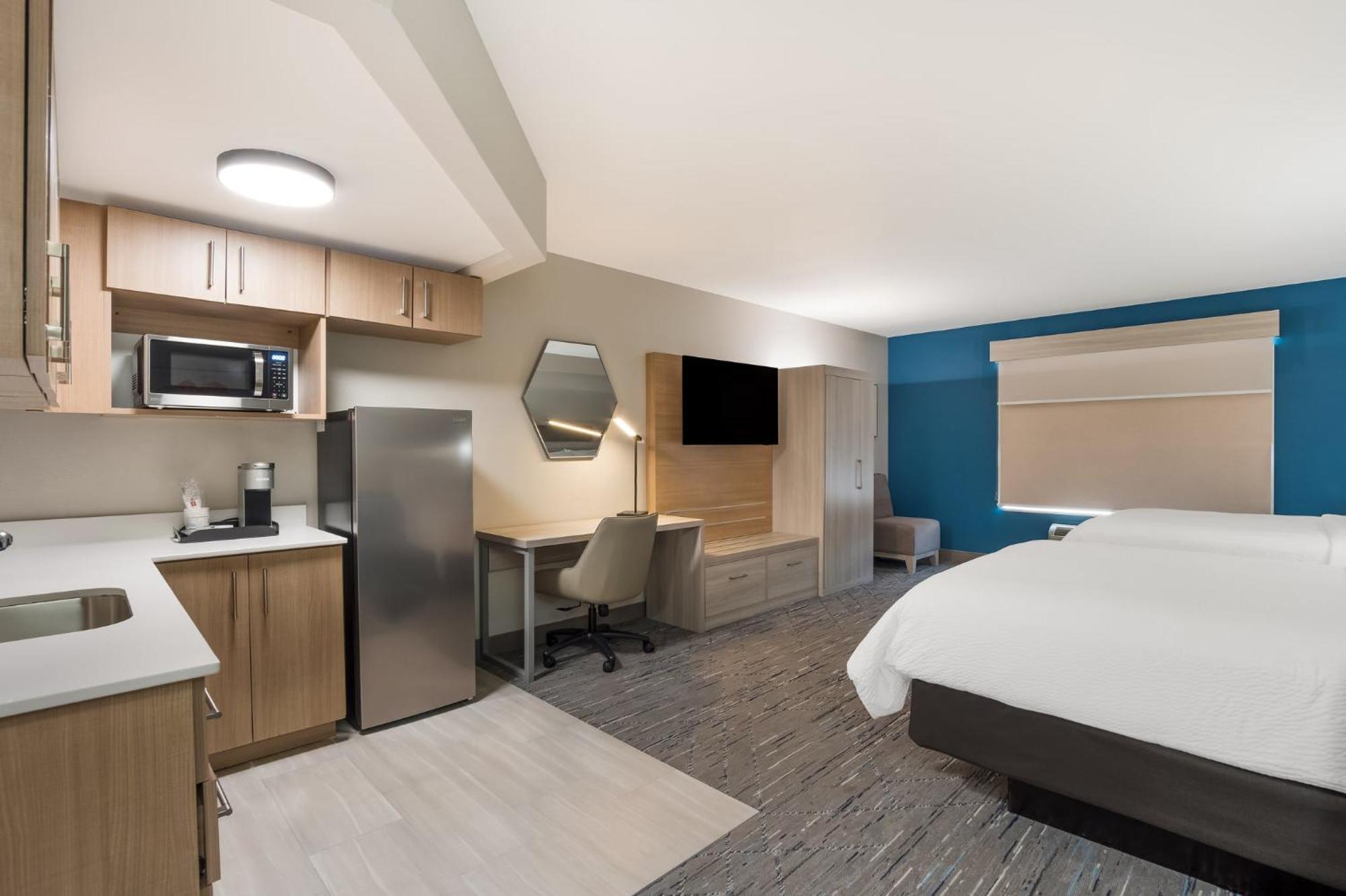 Holiday Inn Express & Suites Lexington By Ihg Εξωτερικό φωτογραφία