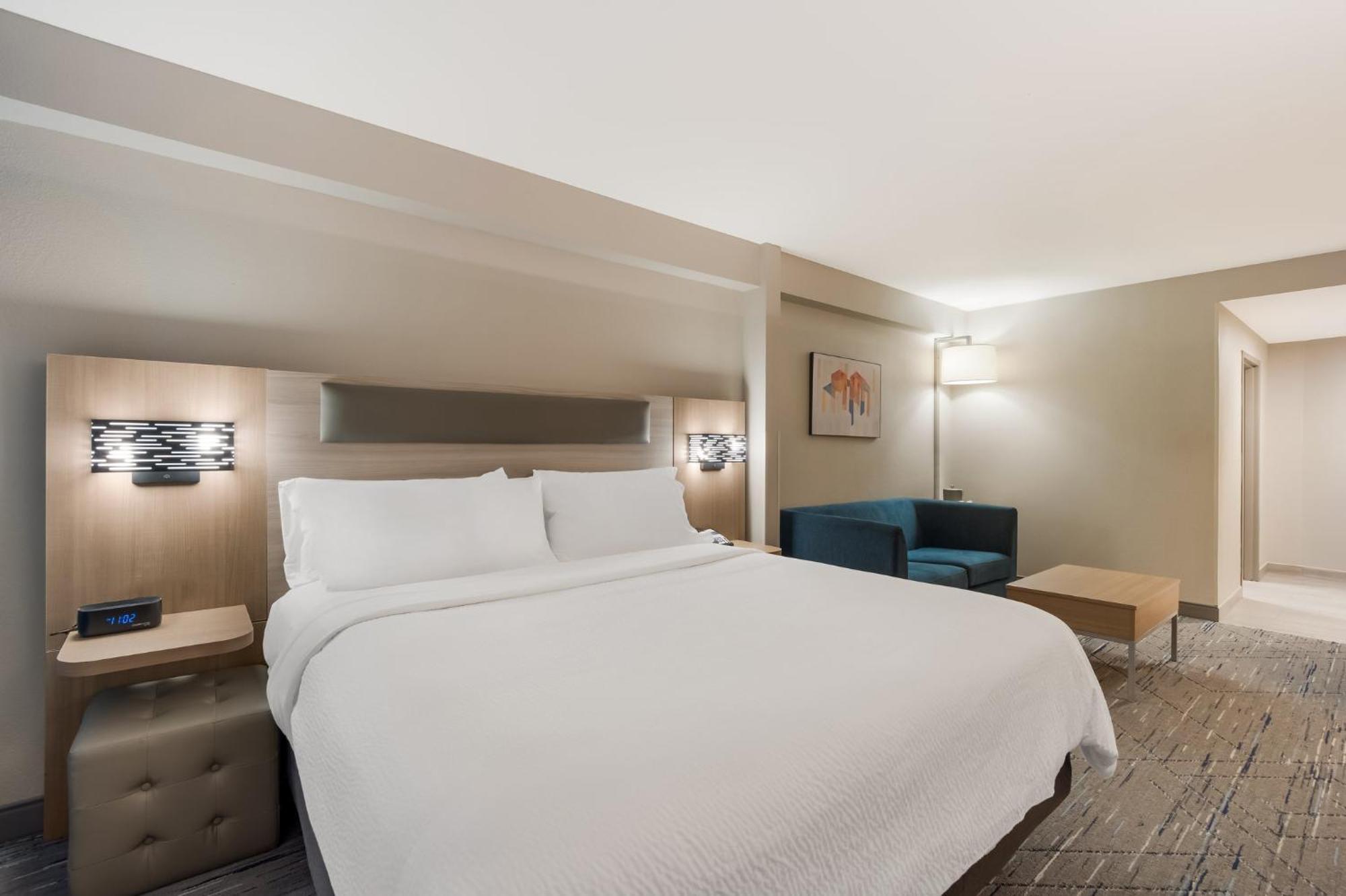 Holiday Inn Express & Suites Lexington By Ihg Εξωτερικό φωτογραφία