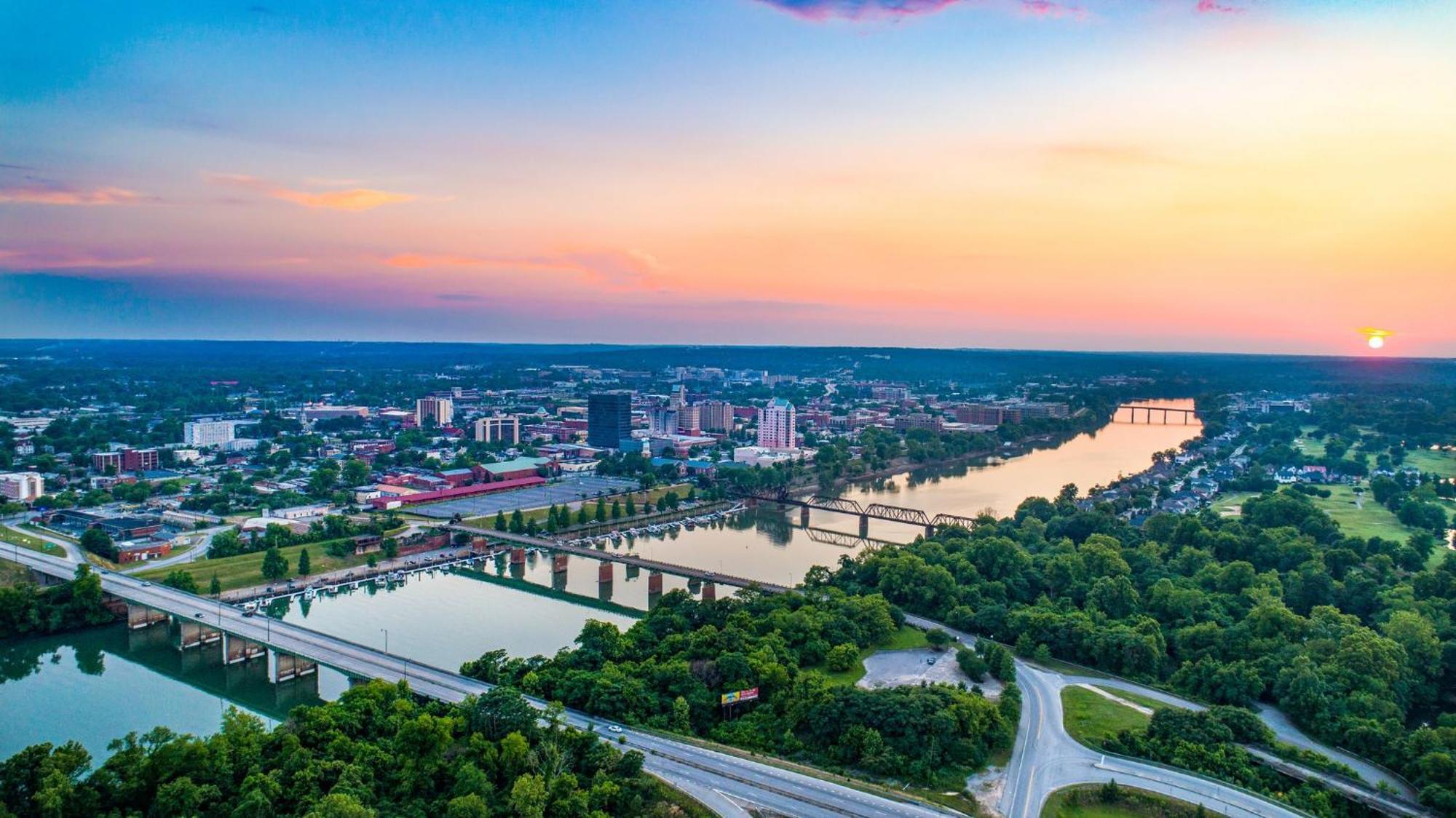 Holiday Inn Express & Suites Lexington By Ihg Εξωτερικό φωτογραφία