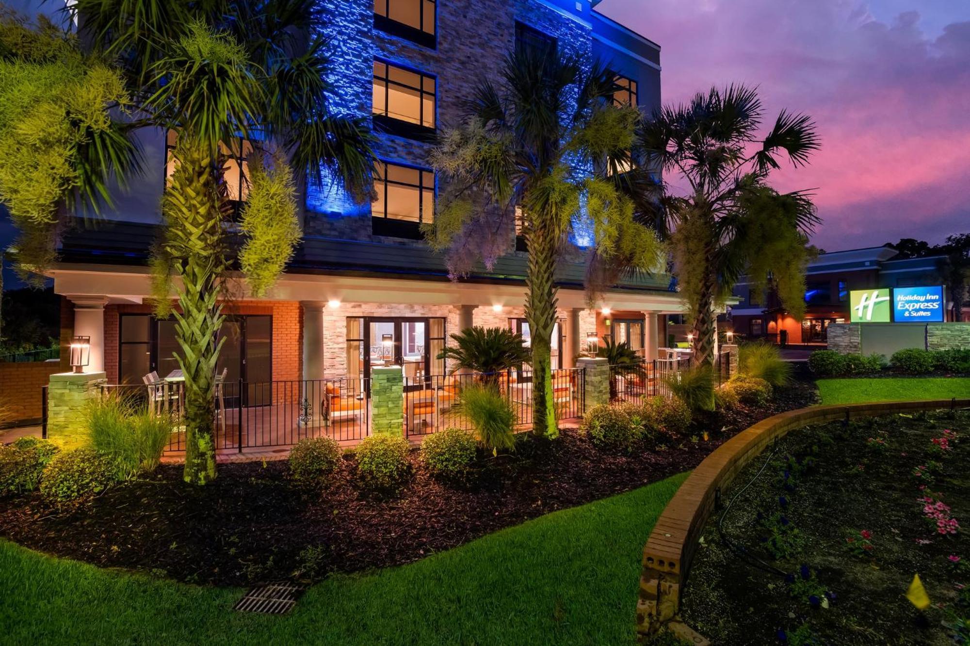 Holiday Inn Express & Suites Lexington By Ihg Εξωτερικό φωτογραφία