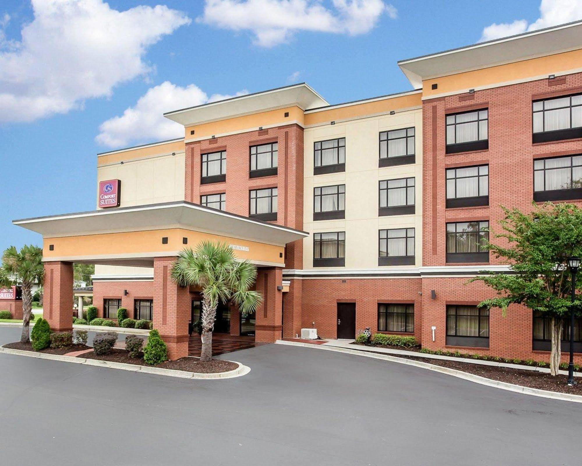 Holiday Inn Express & Suites Lexington By Ihg Εξωτερικό φωτογραφία